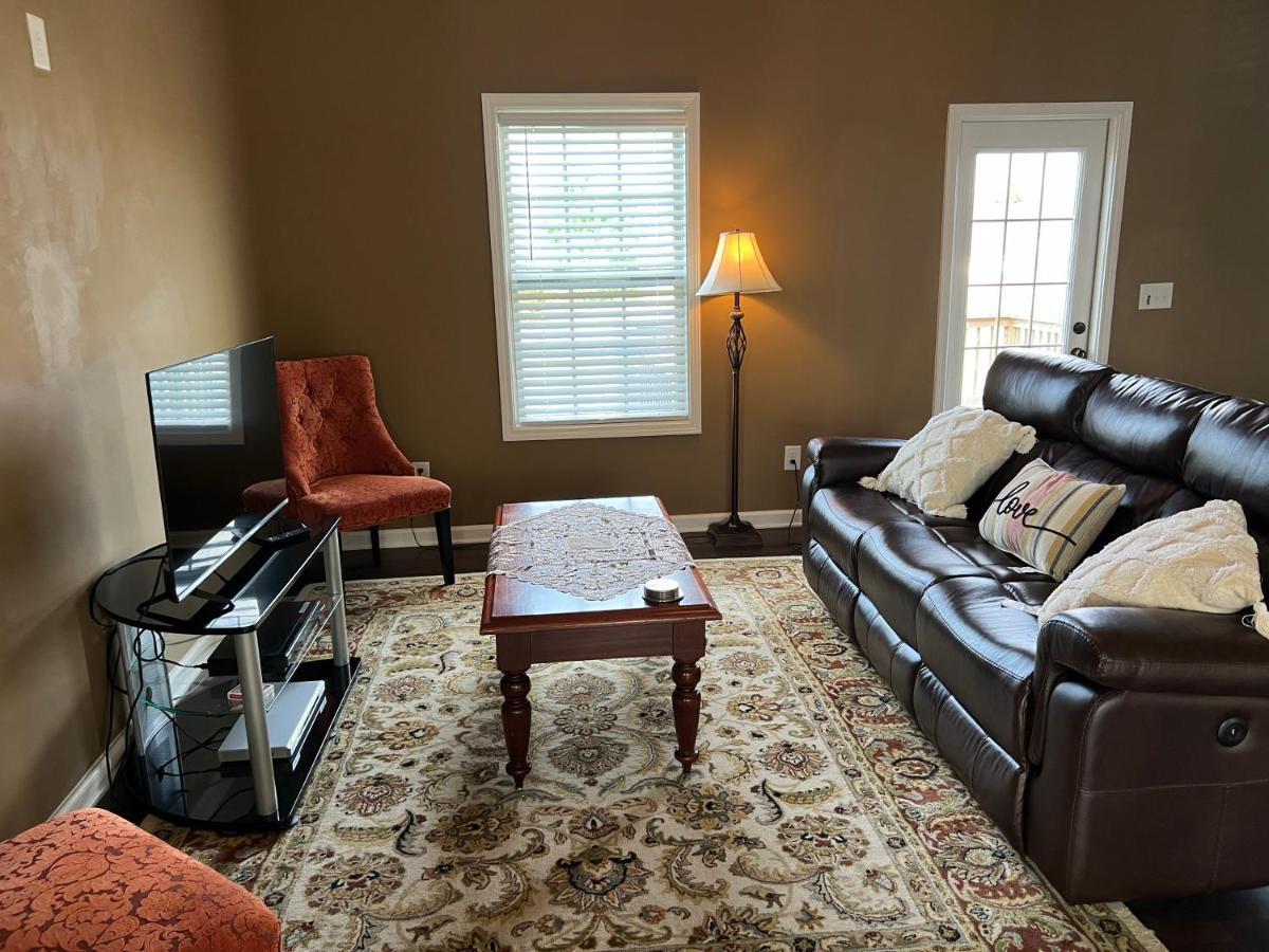 Five Stars Luxury Home Clarksville Luaran gambar